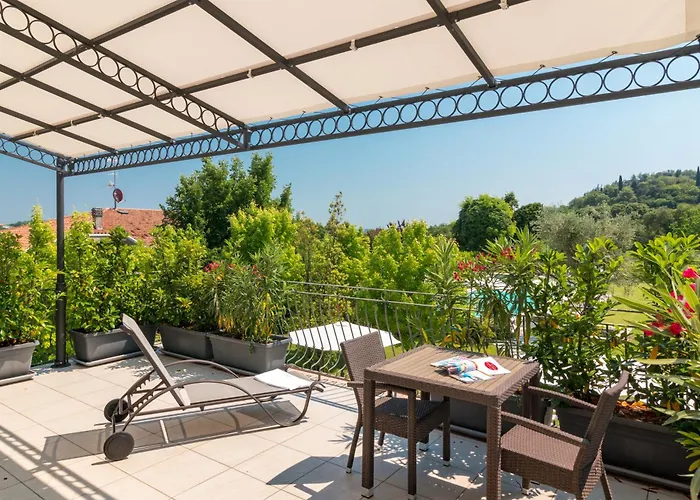 Corte Aurea Feriegård *